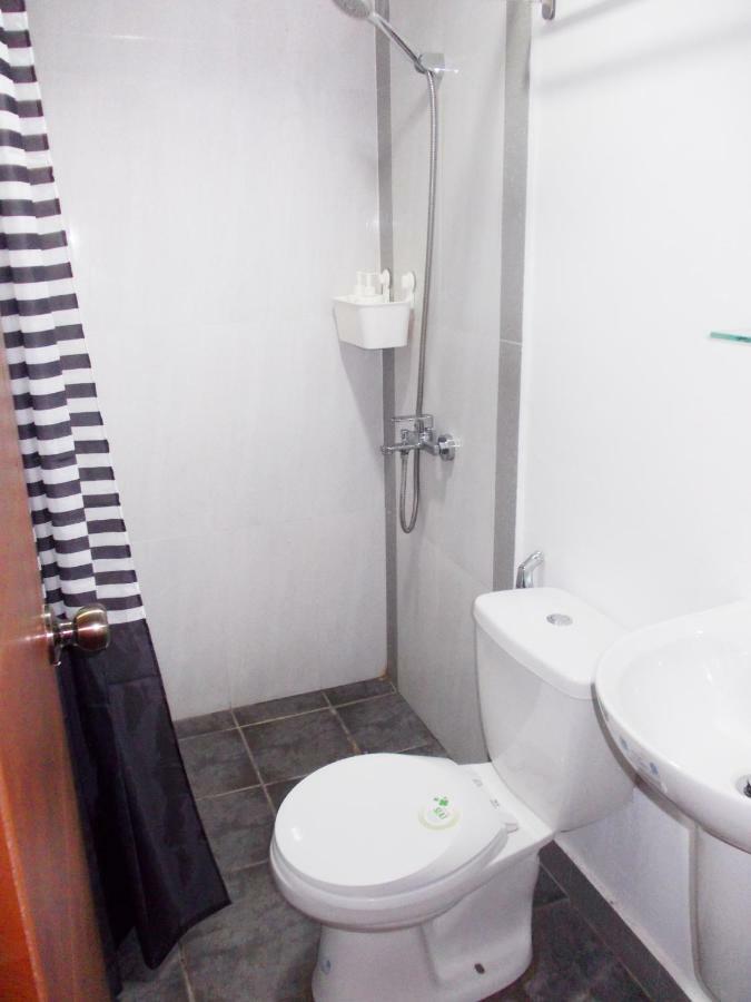 Abrhys Ridge Inn Корон Екстериор снимка